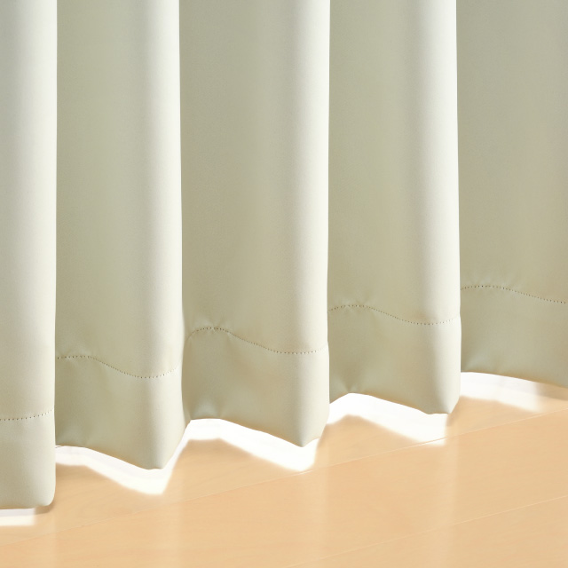 カーテン　ベルーイ ホワイト 178cm