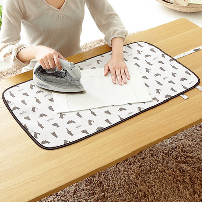 くるくるアイロンマット　ネコ